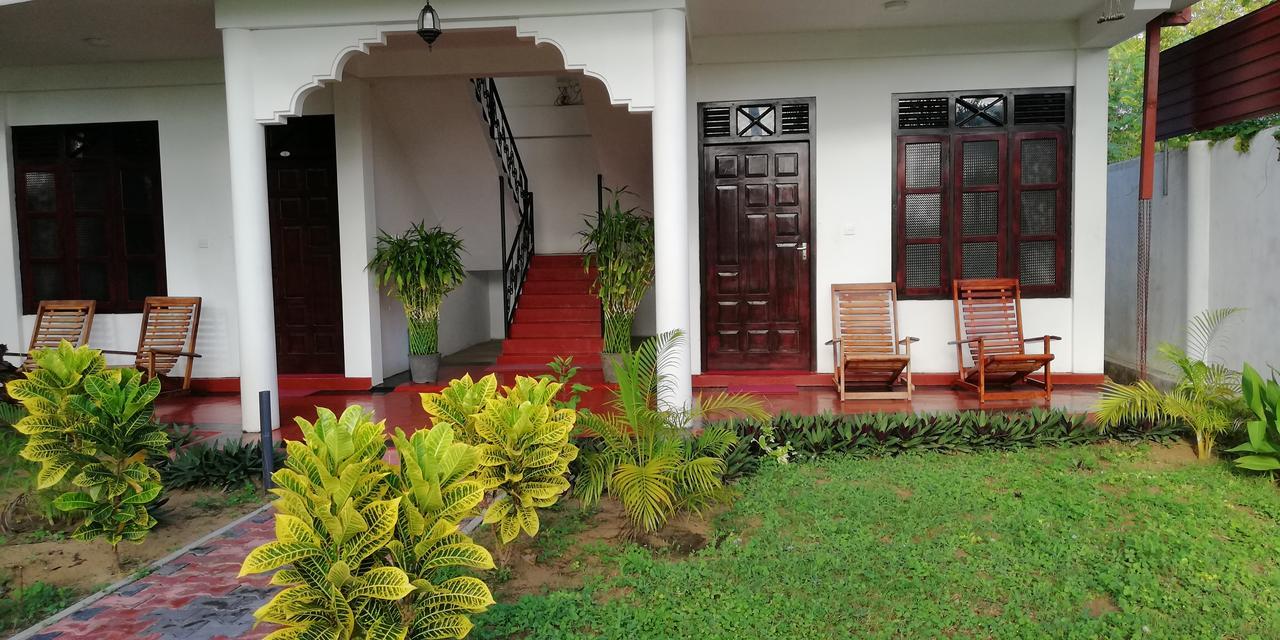 Crescent Sea Resort Nilaveli Kültér fotó